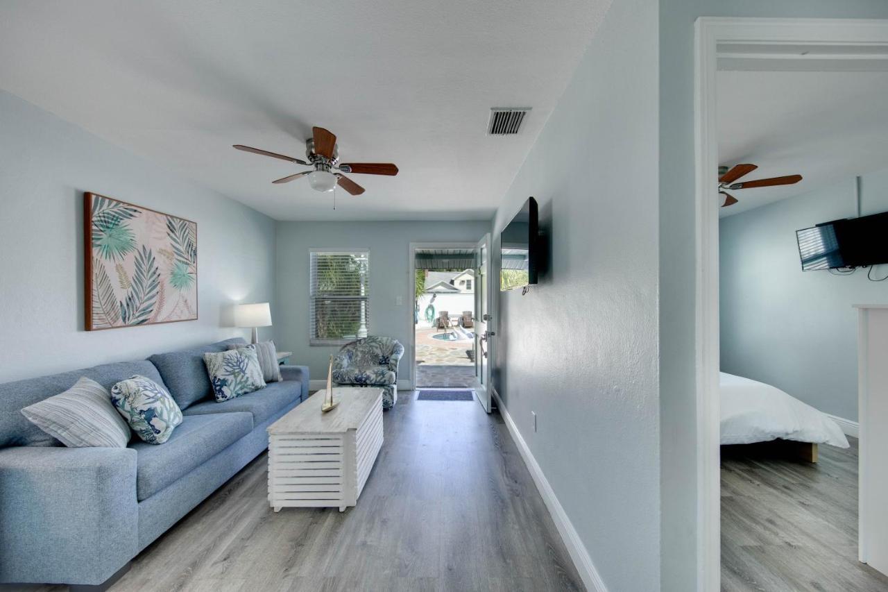 The Bungalows Treasure Island Quarto foto